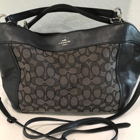 Coach Purse - Picture 1 of 8